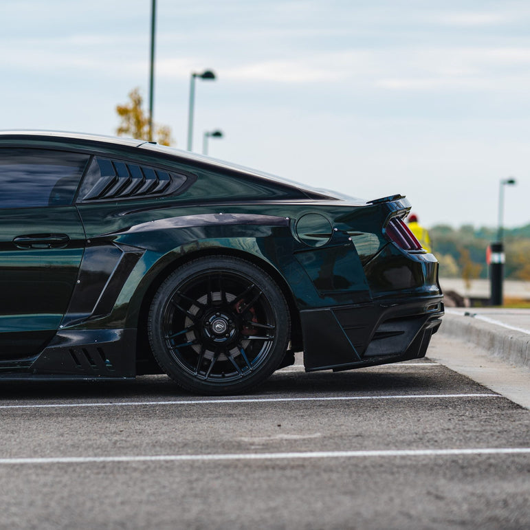 Robot Craftsman Ford Mustang Dusk Widebody Kit 2015-2023