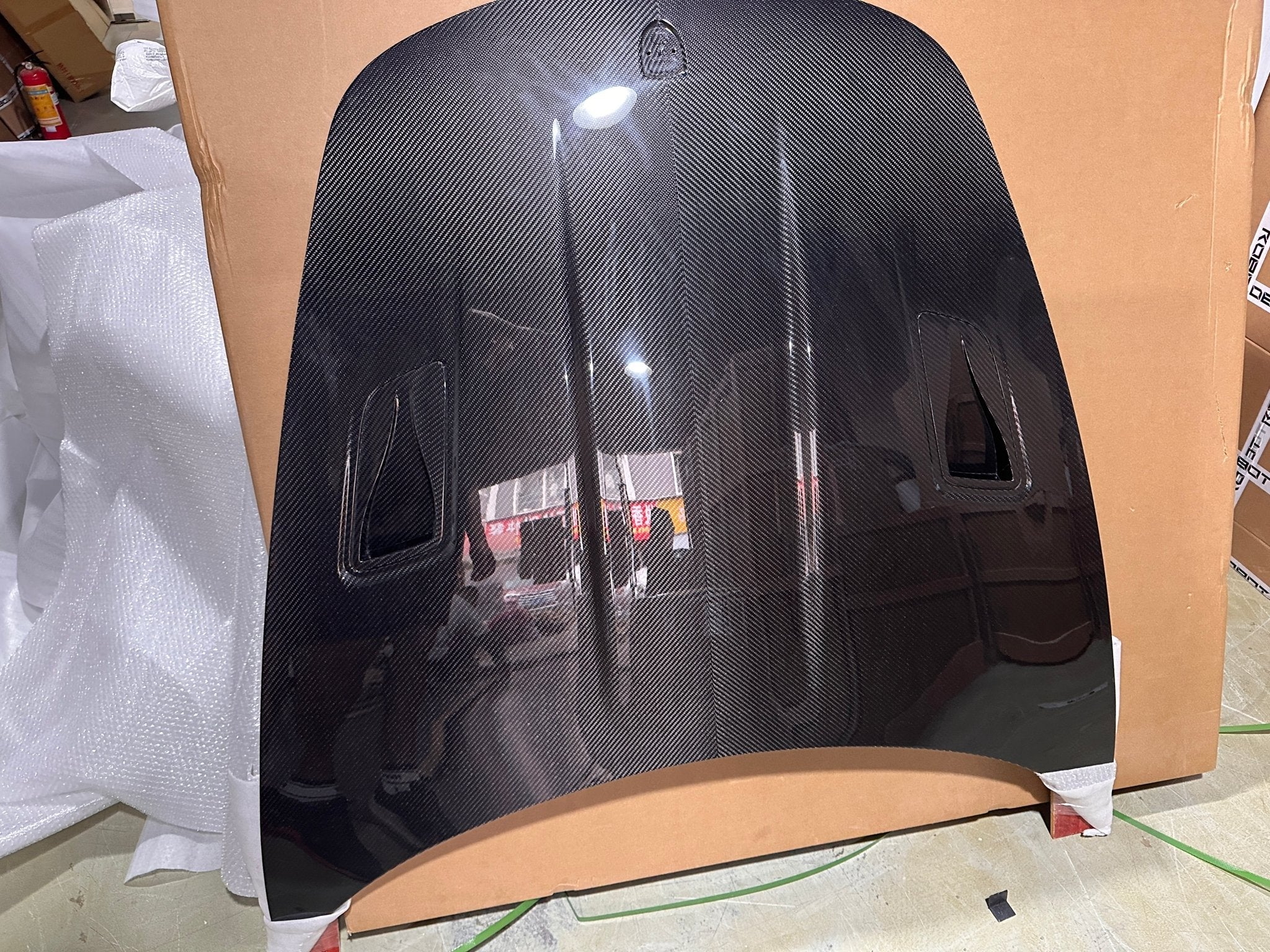 Porsche 718 / 981 / 991.1 / 991.2 Dry - Carbon (Prepreg) GT4 RS Style Bonnet Aftermarket Carbon Fiber Part / Bodykit - Robot Bodykits