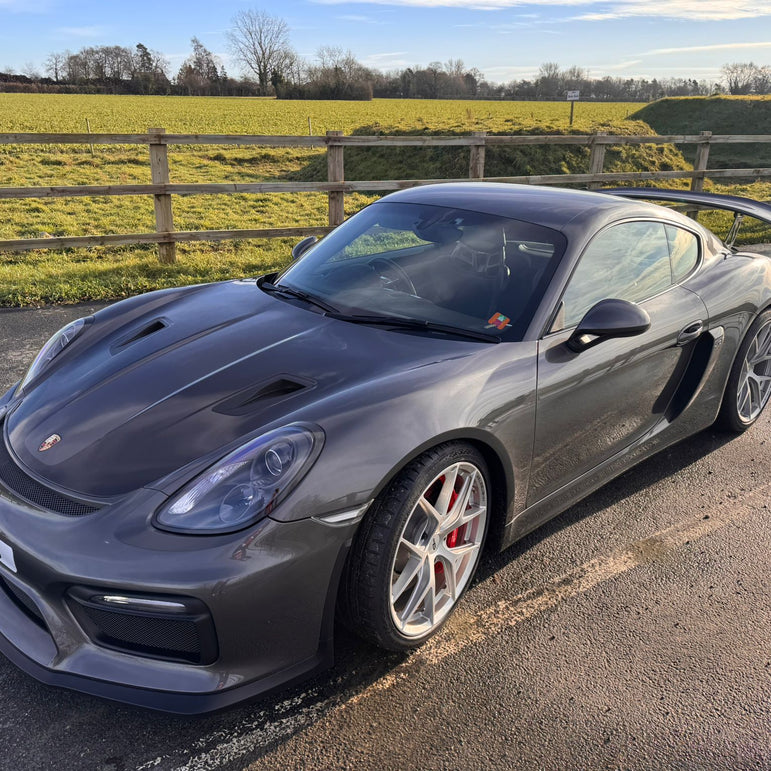 Porsche 718 / 981 / 991.1 / 991.2 Dry - Carbon (Prepreg) GT4 RS Style Bonnet Aftermarket Carbon Fiber Part / Bodykit - Robot Bodykits