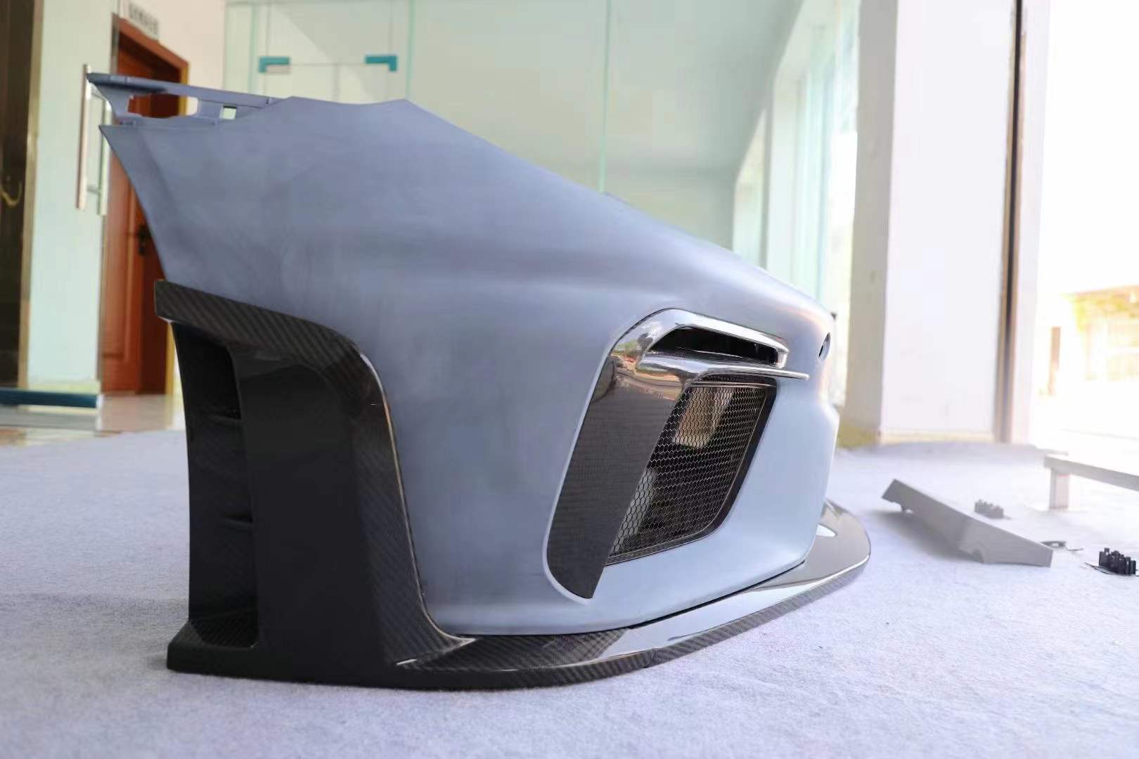 Porsche 718 Cayman GT4 RS Conversion Kit Aftermarket Carbon Fiber Part / Bodykit - Robot Bodykits