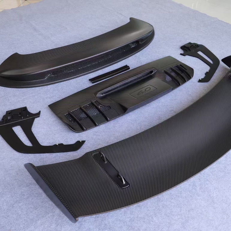 Porsche 911 (992) GT3 Conversion Kit (PP Polypropylene) 2019+ Aftermarket Carbon Fiber Part / Bodykit - Robot Bodykits