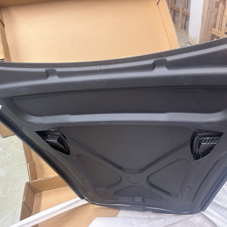 Porsche 987 / 997 Dry-Carbon (Prepreg) GT4 Style Bonnet Aftermarket Carbon Fiber Part / Bodykit - Robot Bodykits