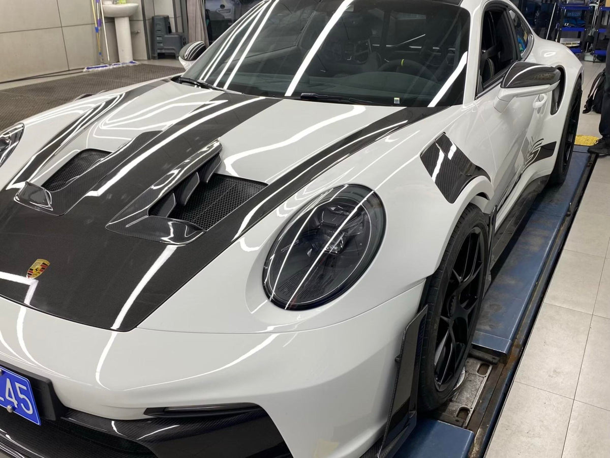 Porsche 992 GT3 RS Plastic OEM Dry-Carbon Replacement Kit Aftermarket Carbon Fiber Part / Bodykit - Robot Bodykits