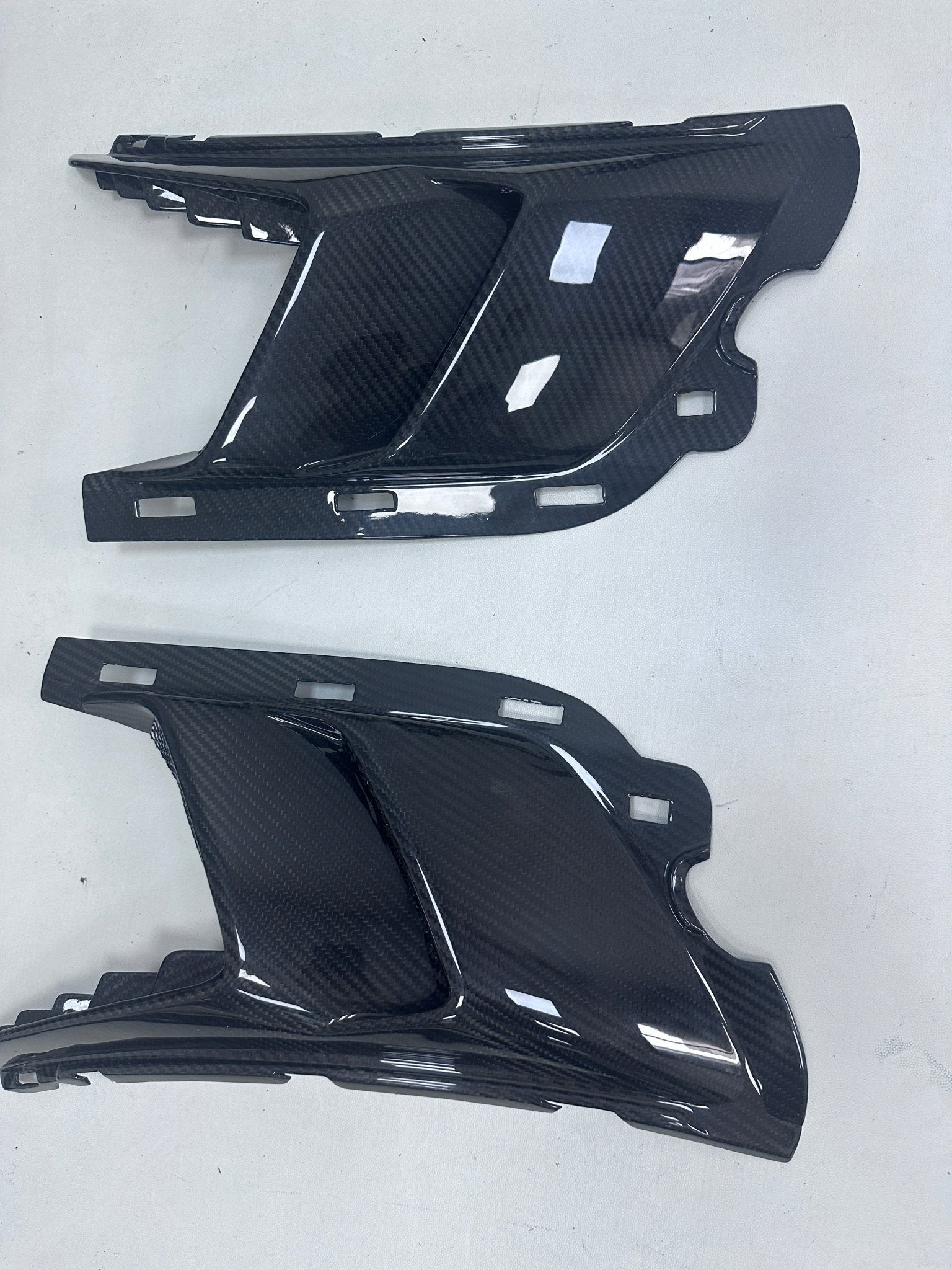 Porsche 992 GT3 RS Plastic OEM Dry - Carbon Replacement Kit Aftermarket Carbon Fiber Part / Bodykit - Robot Bodykits