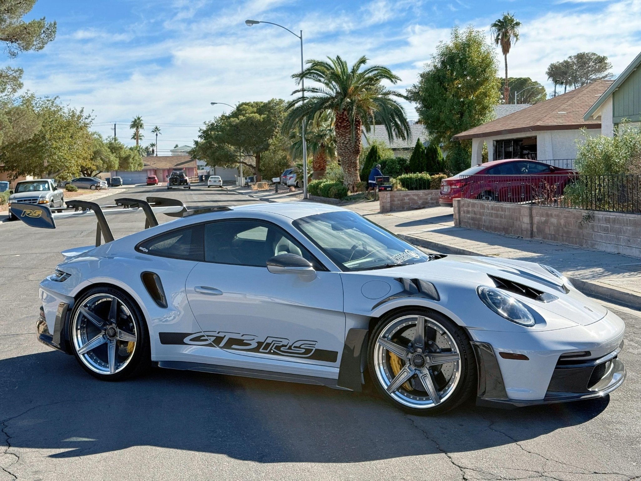 Porsche 992 GT3 RS Plastic OEM Dry-Carbon Replacement Kit Aftermarket Carbon Fiber Part / Bodykit - Robot Bodykits
