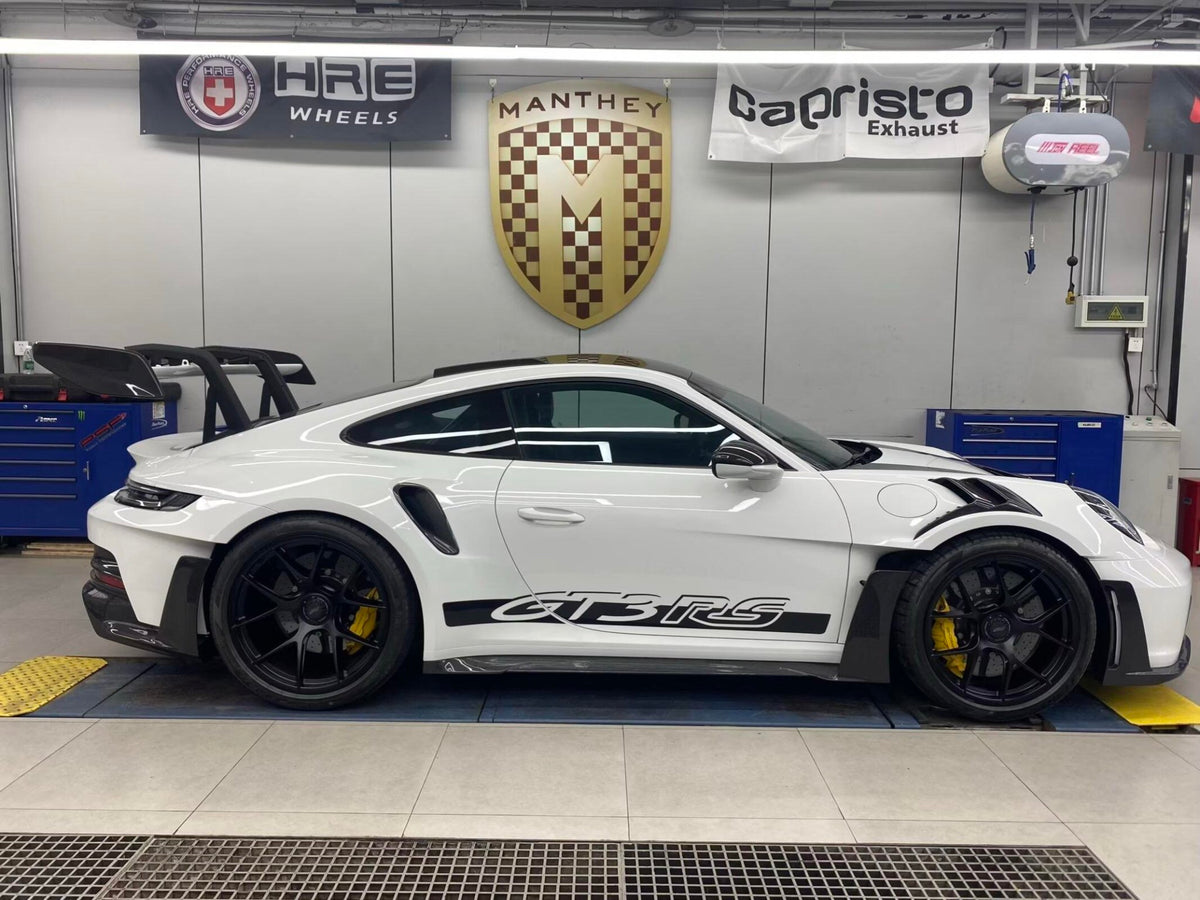 Porsche 992 GT3 RS Plastic OEM Dry-Carbon Replacement Kit Aftermarket Carbon Fiber Part / Bodykit - Robot Bodykits