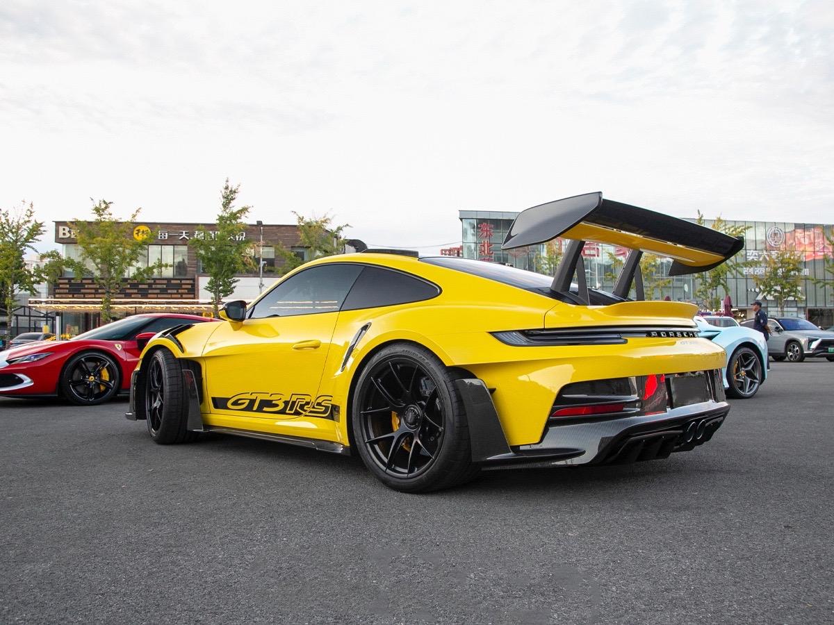 Porsche 992 GT3 RS Plastic OEM Dry-Carbon Replacement Kit Aftermarket Carbon Fiber Part / Bodykit - Robot Bodykits