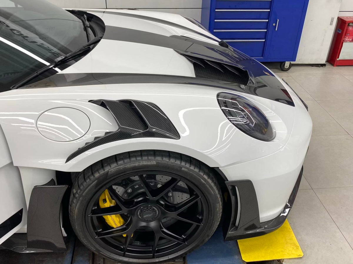 Porsche 992 GT3 RS Plastic OEM Dry-Carbon Replacement Kit Aftermarket Carbon Fiber Part / Bodykit - Robot Bodykits