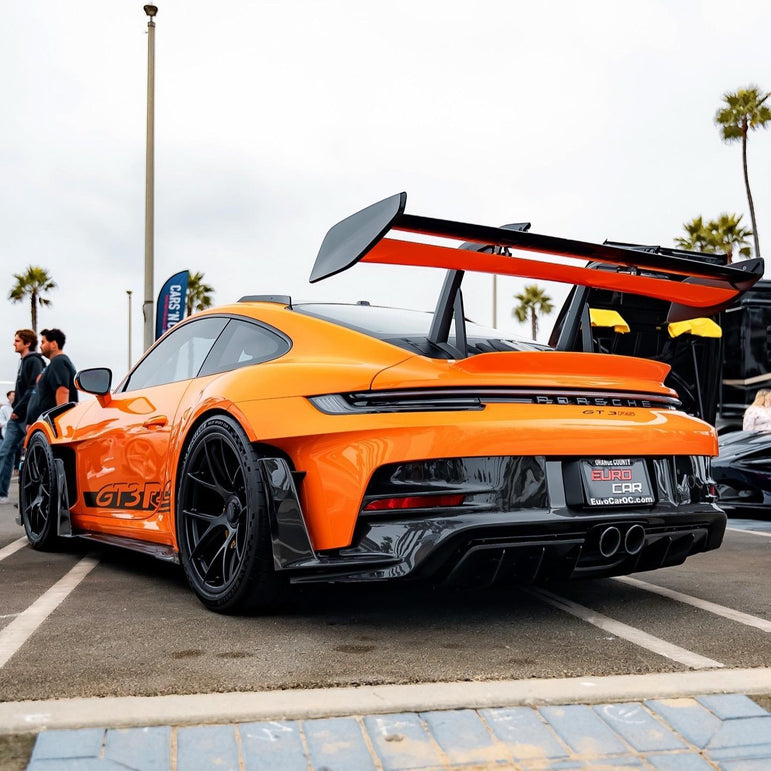 Porsche 992 GT3 RS Plastic OEM Dry-Carbon Replacement Kit Aftermarket Carbon Fiber Part / Bodykit - Robot Bodykits