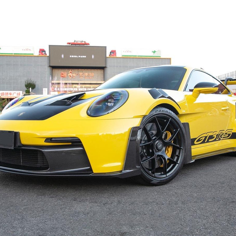 Porsche 992 GT3 RS Plastic OEM Dry-Carbon Replacement Kit Aftermarket Carbon Fiber Part / Bodykit - Robot Bodykits
