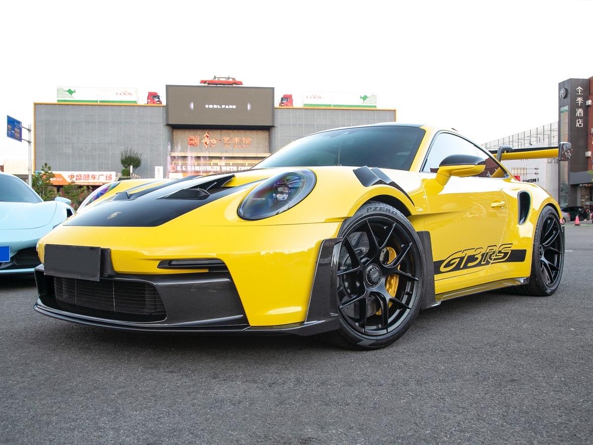Porsche 992 GT3 RS Plastic OEM Dry-Carbon Replacement Kit Aftermarket Carbon Fiber Part / Bodykit - Robot Bodykits