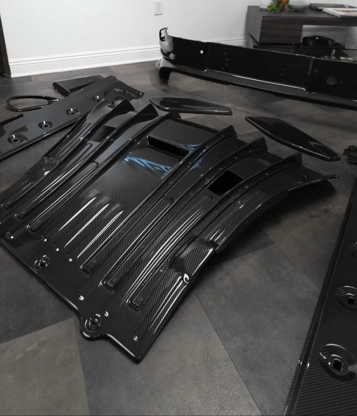 Porsche 992 GT3 RS Plastic OEM Dry-Carbon Replacement Kit Aftermarket Carbon Fiber Part / Bodykit - Robot Bodykits