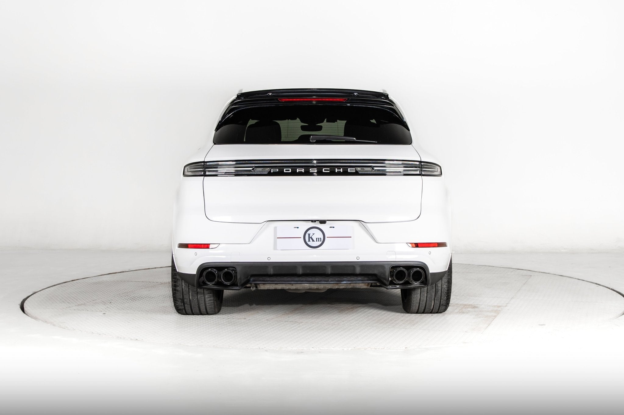 Porsche Cayenne 9Y0.2 (2024+) Turbo Body Kit – Plus DRL Package Aftermarket Carbon Fiber Part / Bodykit - Robot Bodykits