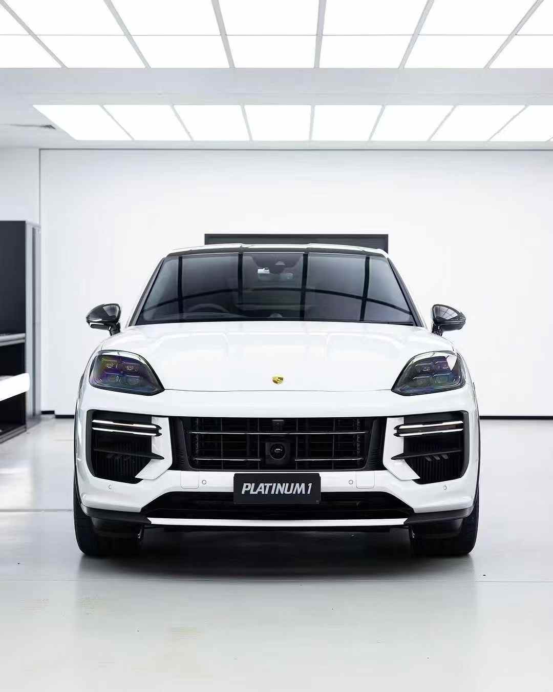 Porsche Cayenne 9Y0.2 (2024+) Turbo GT Body Kit – Plus DRL Package Aftermarket Carbon Fiber Part / Bodykit - Robot Bodykits