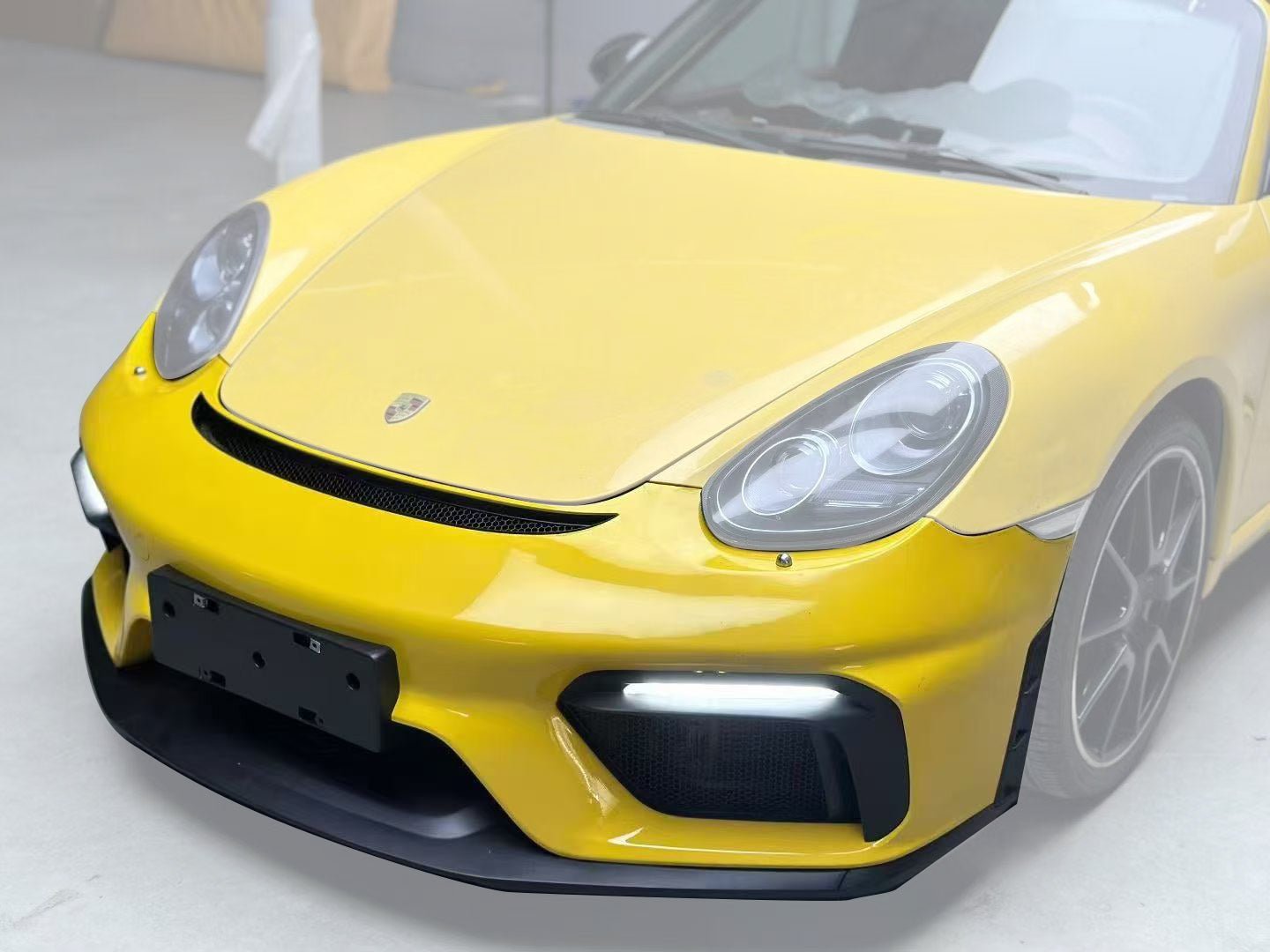 Porsche Cayman 987 (2005–2012) GT4 Style PP Front Bumper Aftermarket Carbon Fiber Part / Bodykit - Robot Bodykits