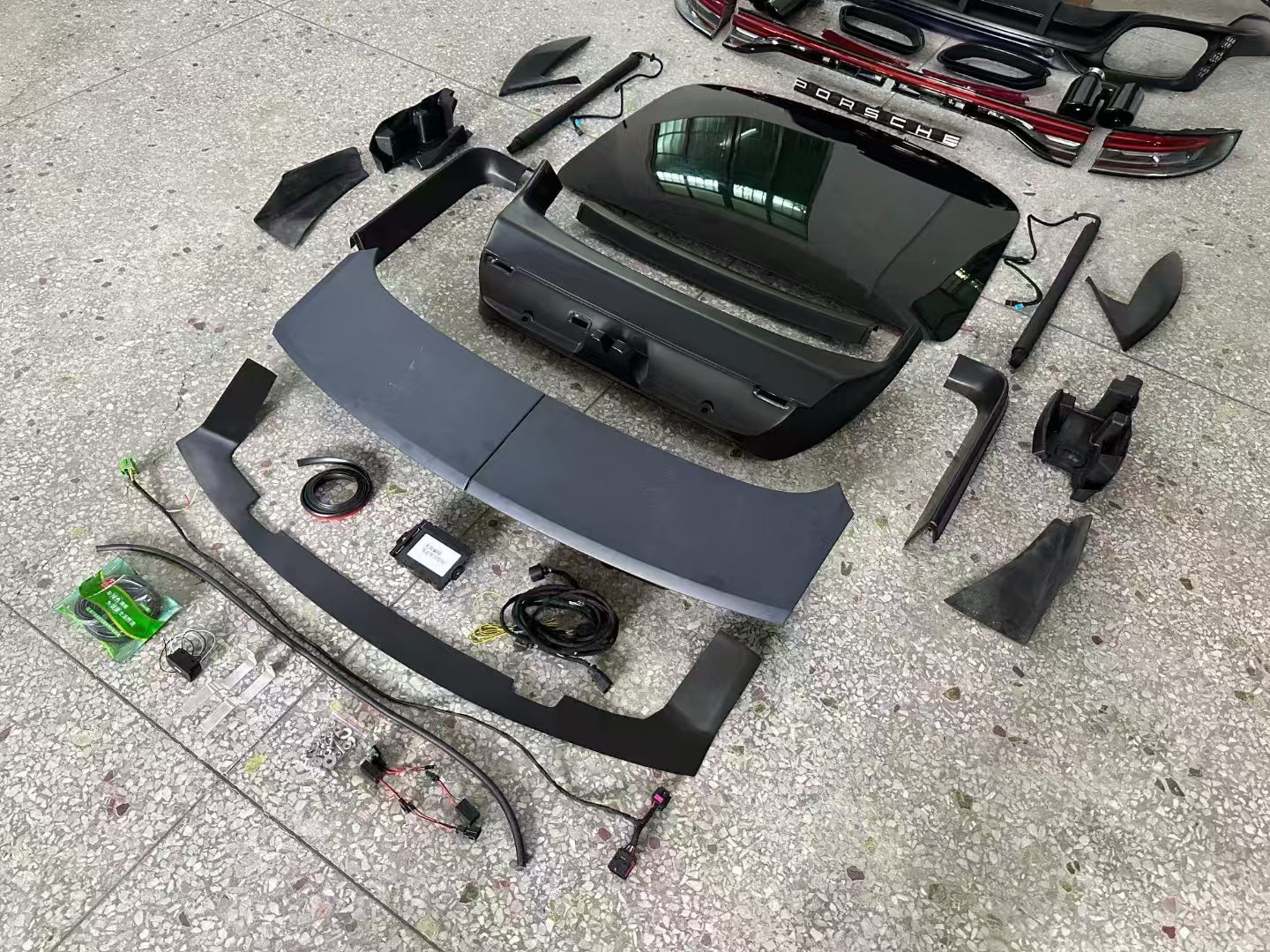 Porsche Panamera 970 Convert to 971 Full Conversion Kit Aftermarket Carbon Fiber Part / Bodykit - Robot Bodykits