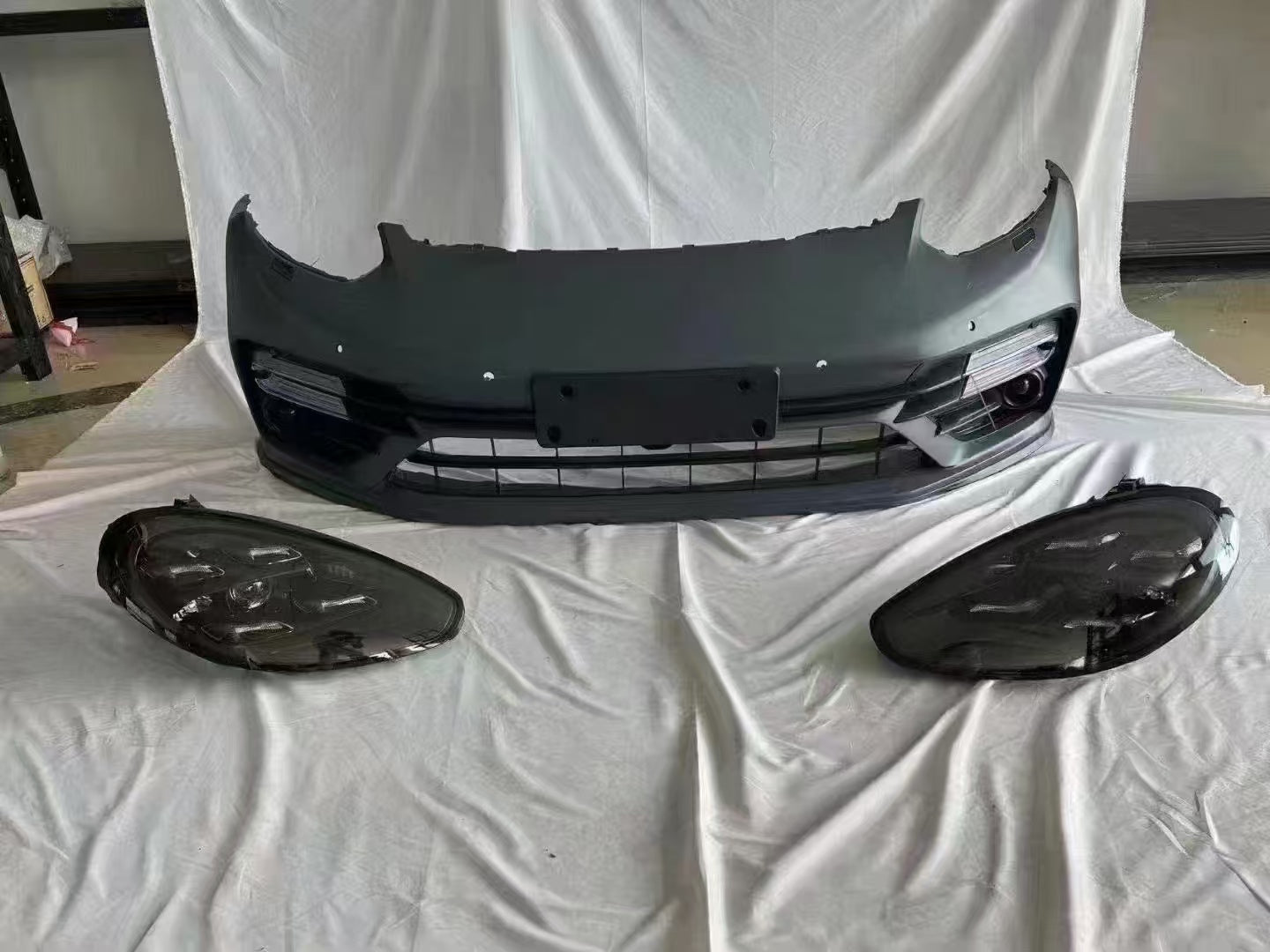 Porsche Panamera 970 Convert to 971 GTS Front Bumper Conversion Kit w/ Headlight Aftermarket Carbon Fiber Part / Bodykit - Robot Bodykits