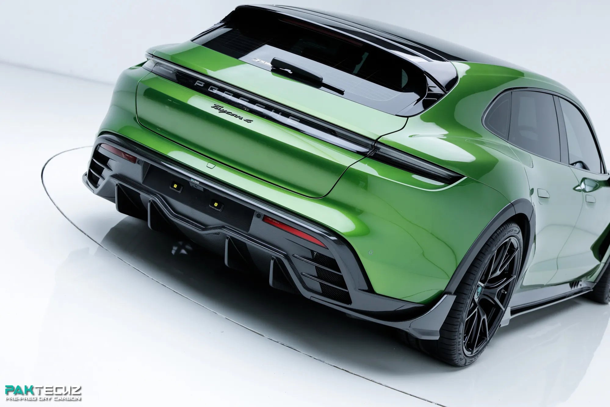 Porsche Taycan / Turismo Paktechz Full Dry Carbon Aerodynamics kit Aftermarket Carbon Fiber Part / Bodykit - Robot Bodykits