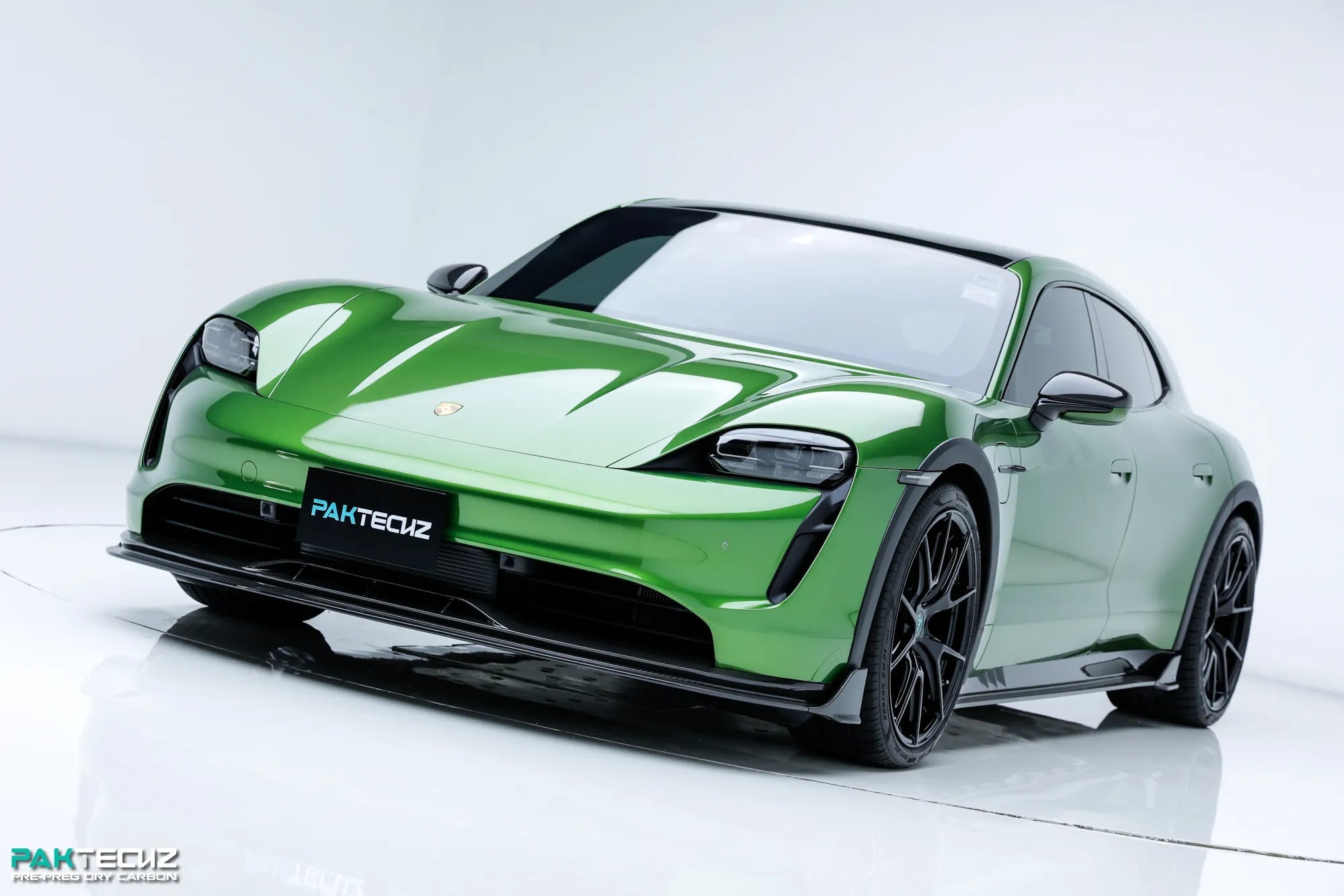 Porsche Taycan / Turismo Paktechz Full Dry Carbon Aerodynamics kit Aftermarket Carbon Fiber Part / Bodykit - Robot Bodykits