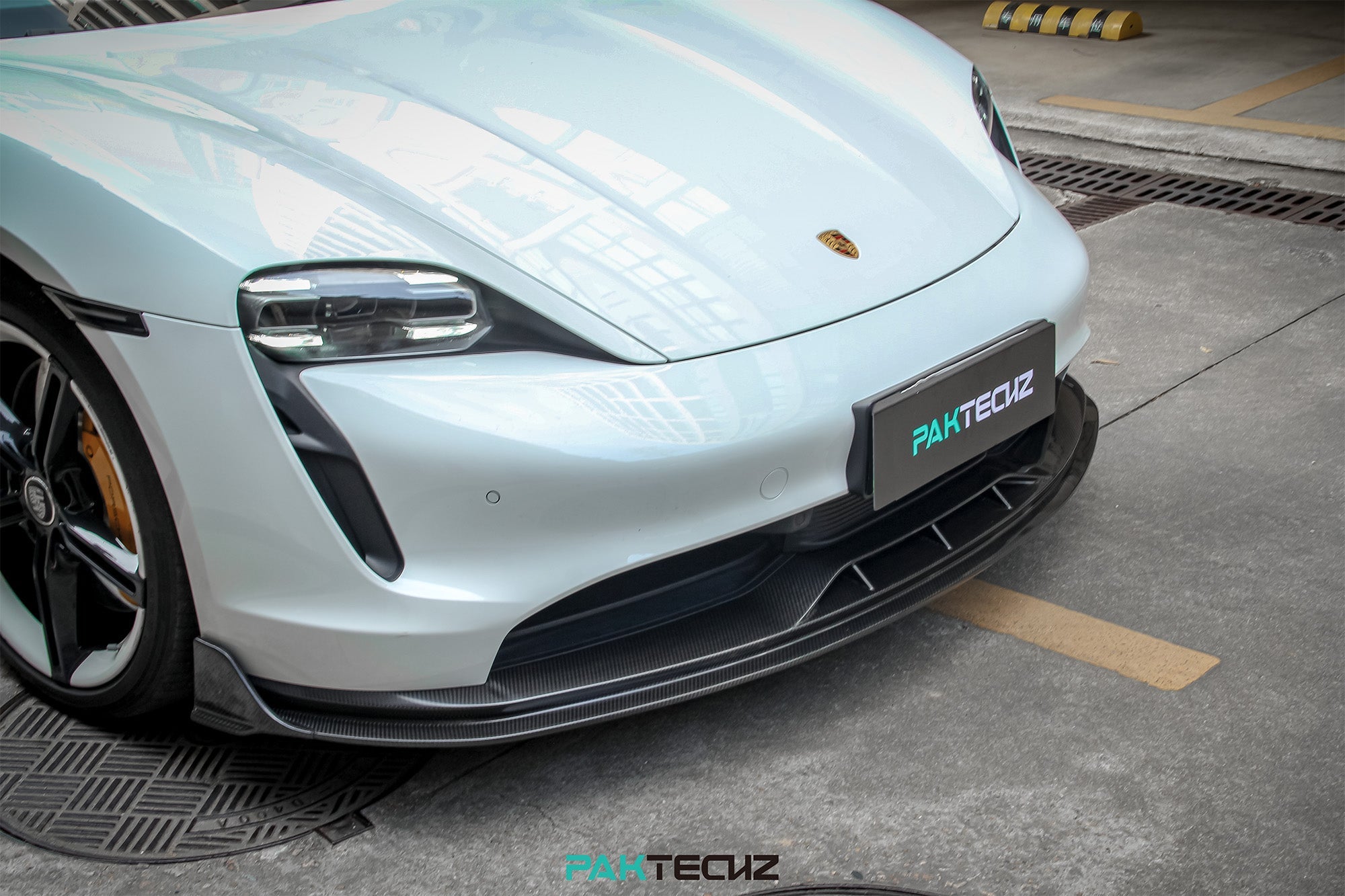 Porsche Taycan / Turismo Paktechz Full Dry Carbon Aerodynamics kit Aftermarket Carbon Fiber Part / Bodykit - Robot Bodykits
