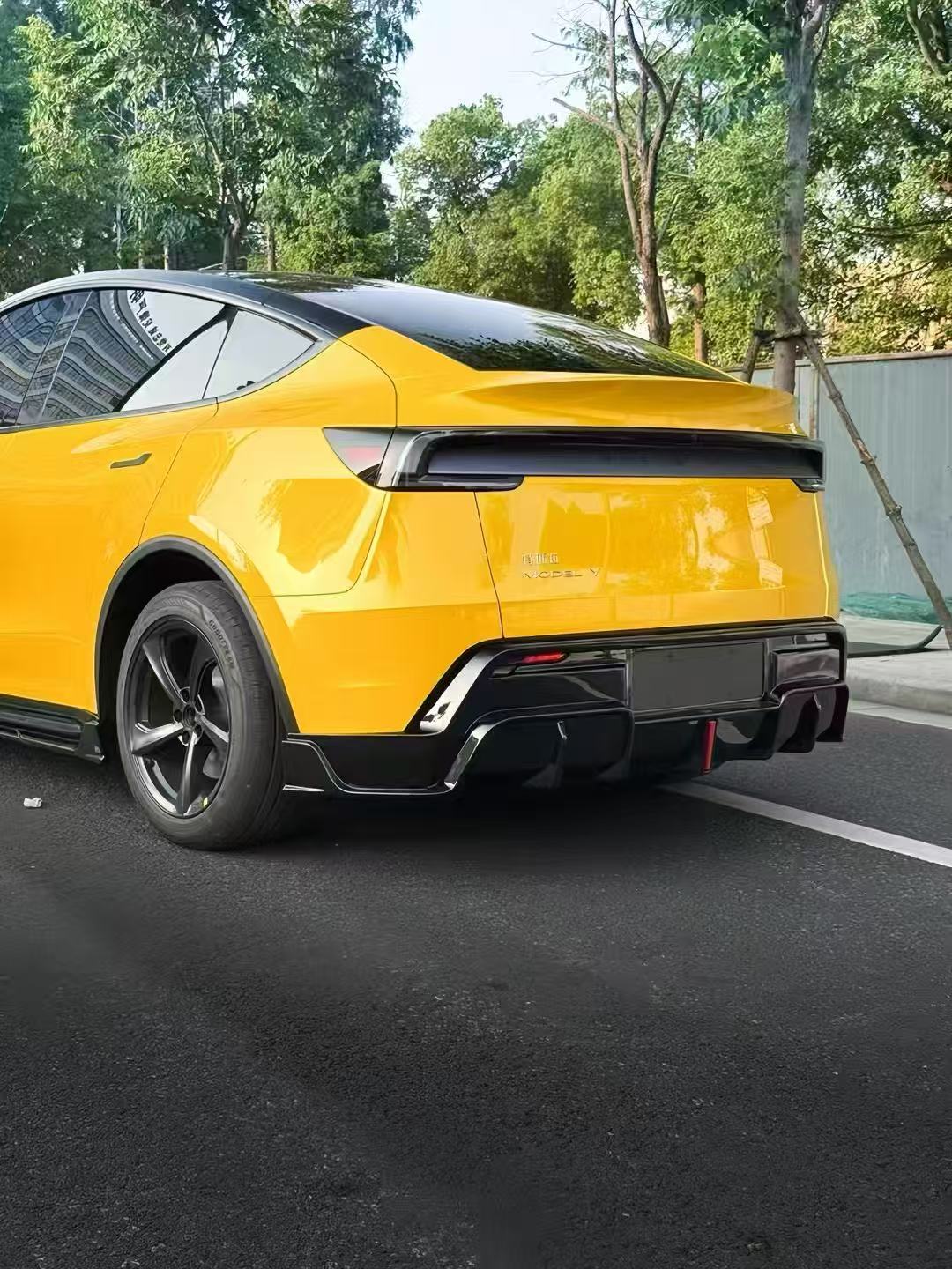 RBT 2025+ Tesla Model Y Lowline Kit Gloss Black Aftermarket Carbon Fiber Part / Bodykit - Robot Bodykits