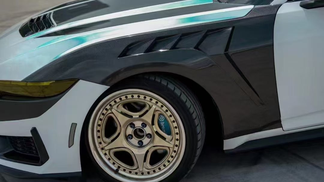 RBT Ford Mustang S650 GT / GT3 Style Carbon Front Arches / Fenders Aftermarket Carbon Fiber Part / Bodykit - Robot Bodykits