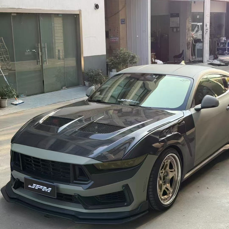 RBT Ford Mustang S650 GT / GT3 Style Carbon Front Arches / Fenders Aftermarket Carbon Fiber Part / Bodykit - Robot Bodykits