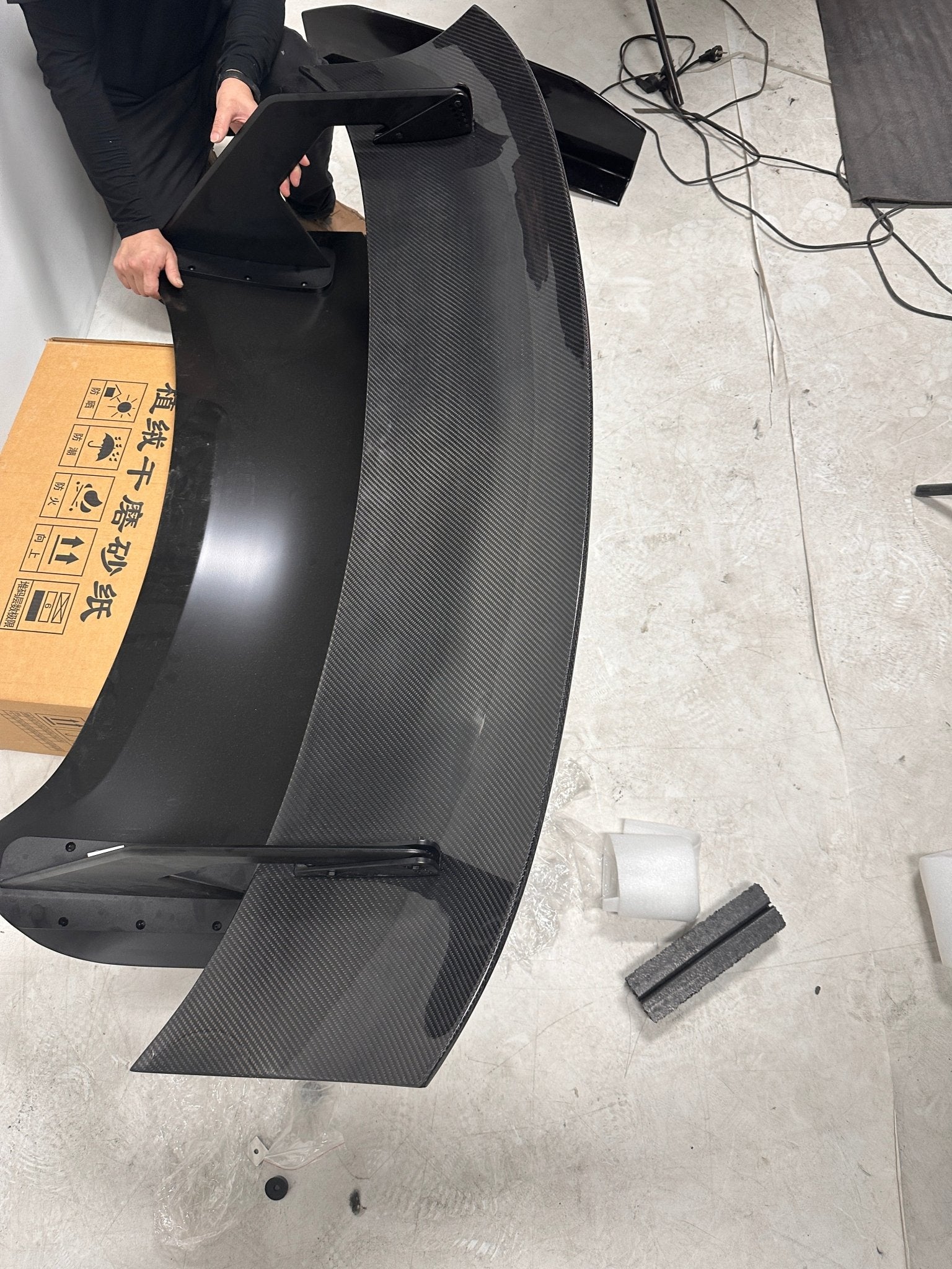 RBT GT4 Style Dry - Carbon Fibre Rear Spoiler for Ford Mustang S550.1 - S550.2 & 2024+ Models Aftermarket Carbon Fiber Part / Bodykit - Robot Bodykits