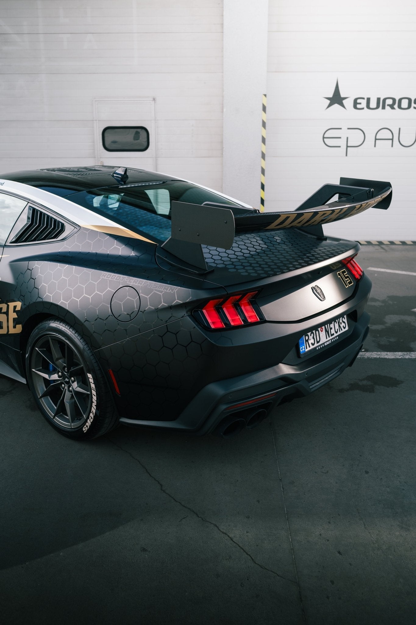 RBT GT4 Style Dry - Carbon Fibre Rear Spoiler for Ford Mustang S550.1 - S550.2 & 2024+ Models Aftermarket Carbon Fiber Part / Bodykit - Robot Bodykits