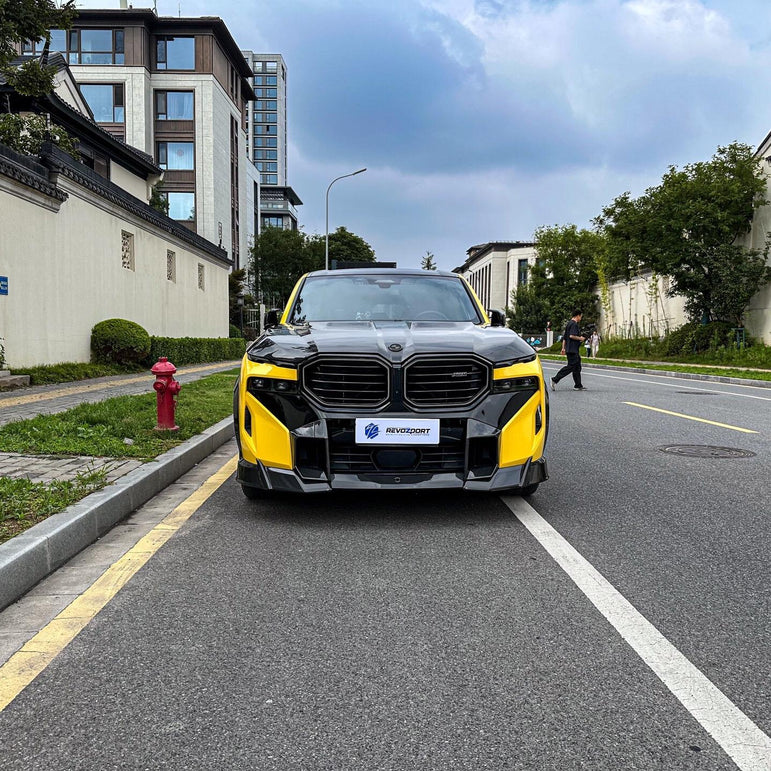 Revozport BMW XM G09 Full Carbon Fibre Body Kit Aftermarket Carbon Fiber Part / Bodykit - Robot Bodykits