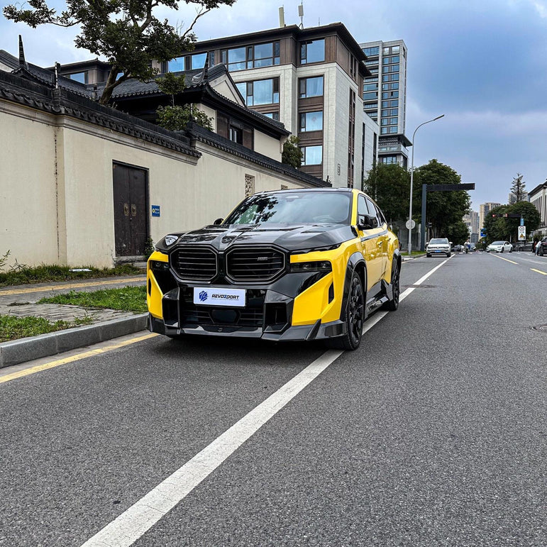 Revozport BMW XM G09 Full Carbon Fibre Body Kit Aftermarket Carbon Fiber Part / Bodykit - Robot Bodykits