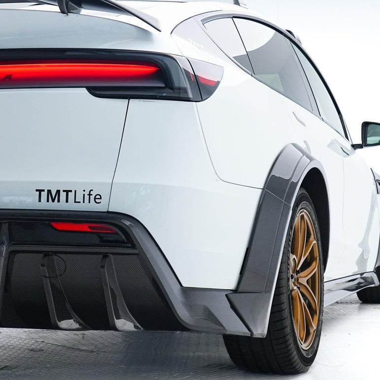 RevoZport Tesla Model Y Juniper 2024 (Gen 2) Full Carbon Wide Arch Body Kit Aftermarket Carbon Fiber Part / Bodykit - Robot Bodykits