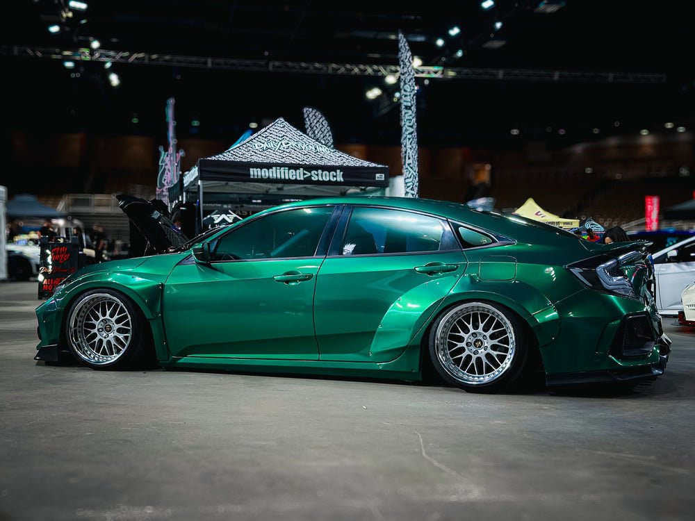 Robot 10th Gen Honda Civic SEDAN FRP Complete Widebody Kit Aftermarket Carbon Fiber Part / Bodykit - Robot Bodykits