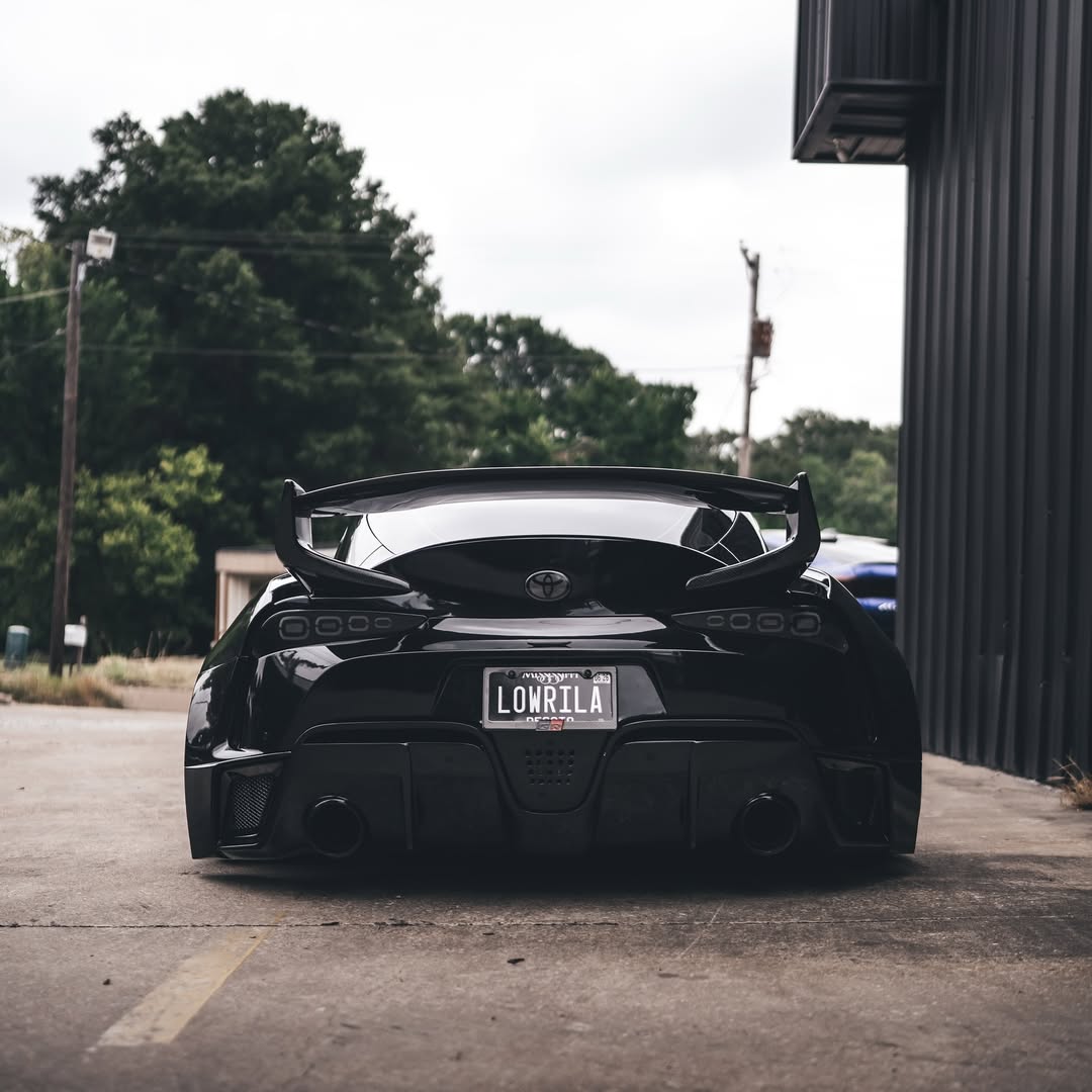 Robot Alerion (Style A) Toyota GR Supra Moray Full Widebody Kit Aftermarket Carbon Fiber Part / Bodykit - Robot Bodykits
