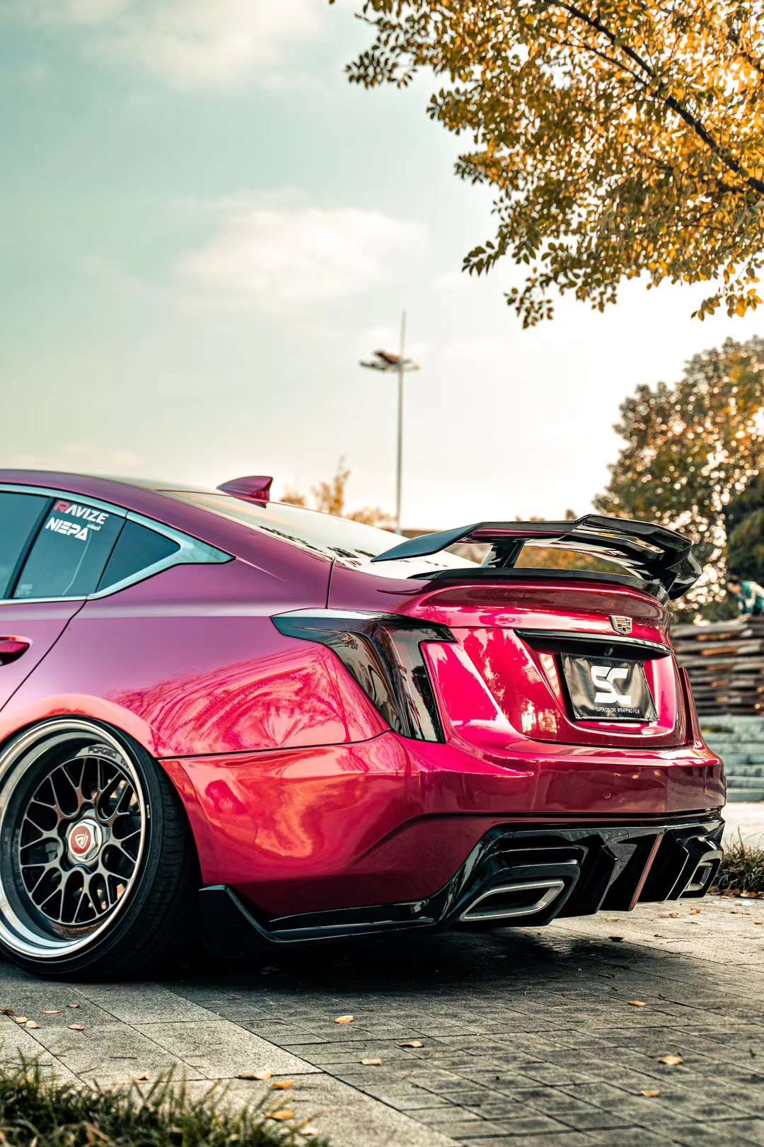 Robot Cadillac CT5 