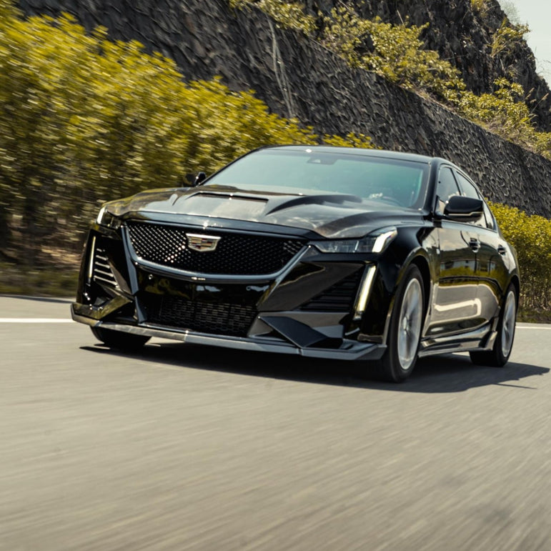 Robot Cadillac CT5 