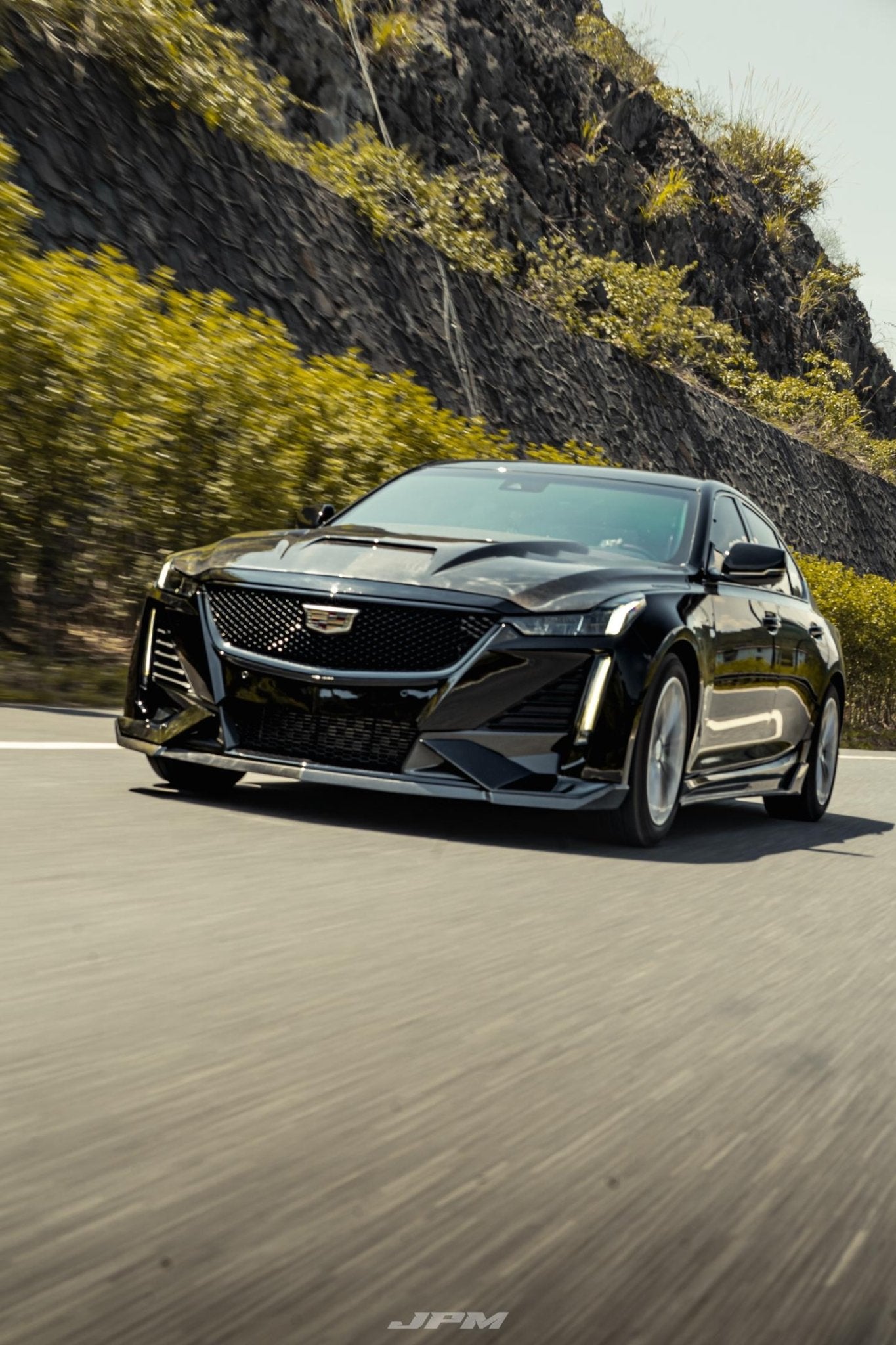 Robot Cadillac CT5 
