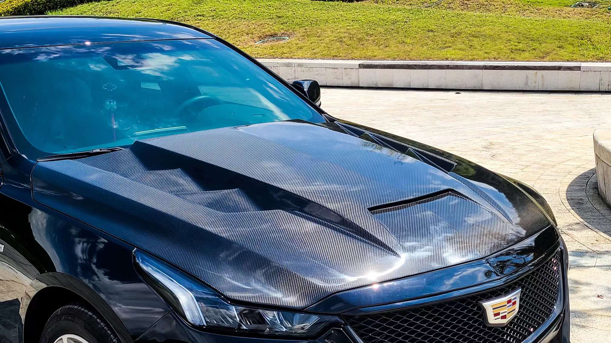 Robot Cadillac CT5 