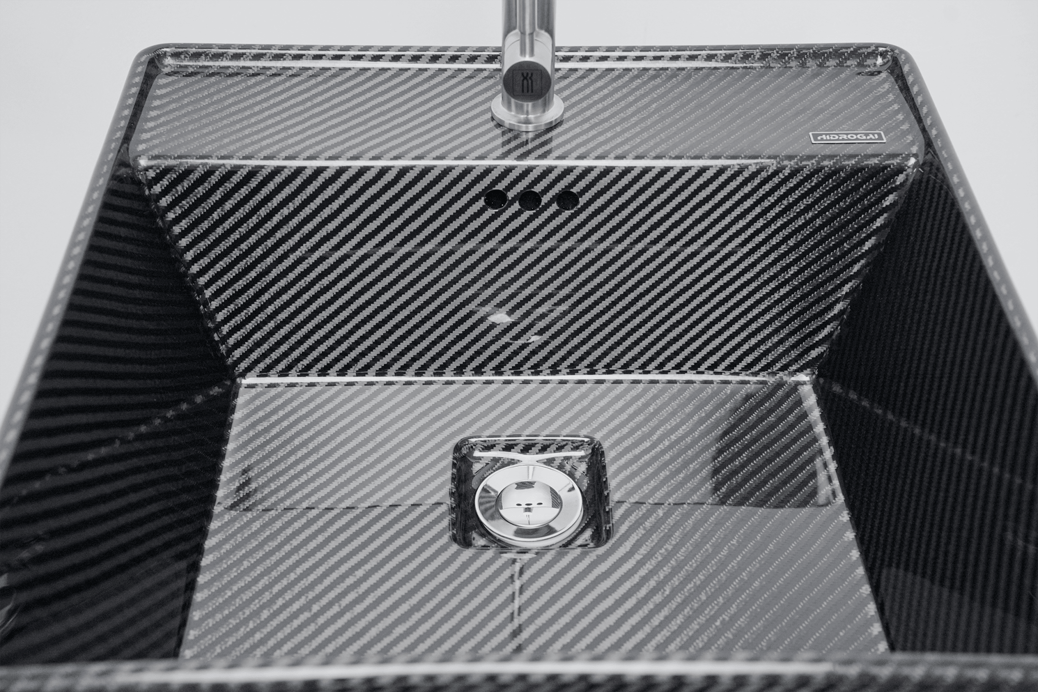 Robot Carbon Fibre Free Standing Wash Basin / Sink Aftermarket Carbon Fiber Part / Bodykit - Robot Bodykits