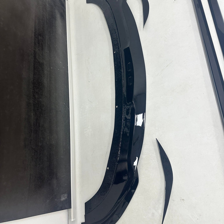 Robot Craftsman Alfa Romeo Giulia Lowline Bodykit (Hydrogai Series) - Base FRP kit Aftermarket Carbon Fiber Part / Bodykit - Robot Bodykits
