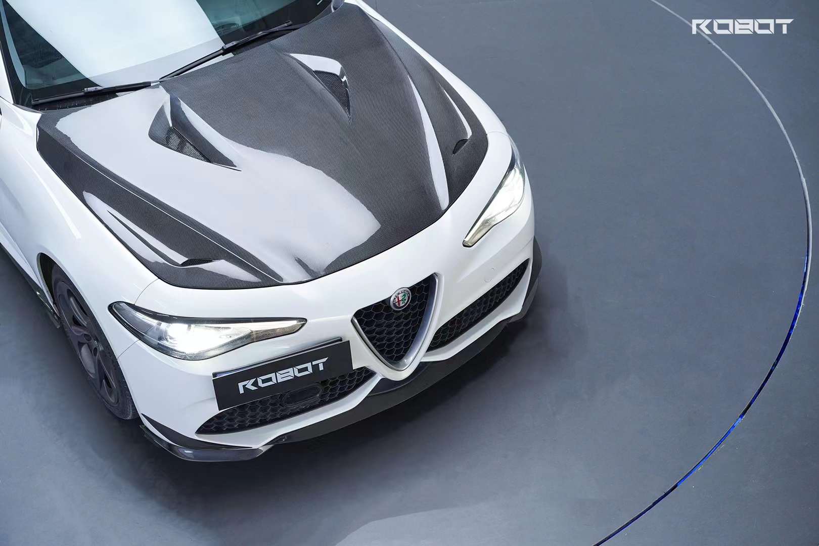 Robot Craftsman Alfa Romeo Giulia Lowline Bodykit (Hydrogai Series) - Base FRP kit Aftermarket Carbon Fiber Part / Bodykit - Robot Bodykits