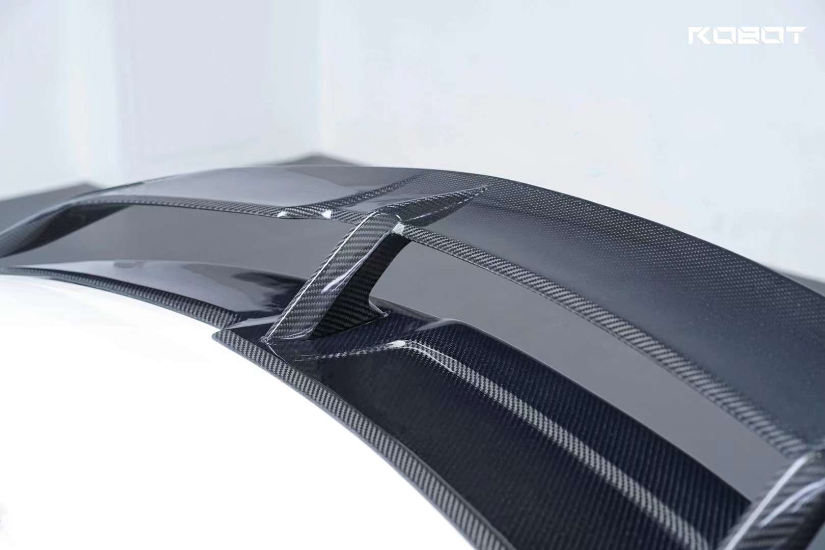 Robot Craftsman Alfa Romeo Giulia Lowline Bodykit (Hydrogai Series) - Base FRP kit Aftermarket Carbon Fiber Part / Bodykit - Robot Bodykits