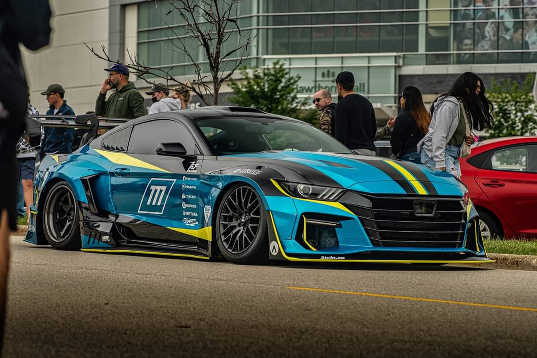 Robot Craftsman Ford Mustang Dawn Widebody Kit 2015-2023 Aftermarket Carbon Fiber Part / Bodykit - Robot Bodykits