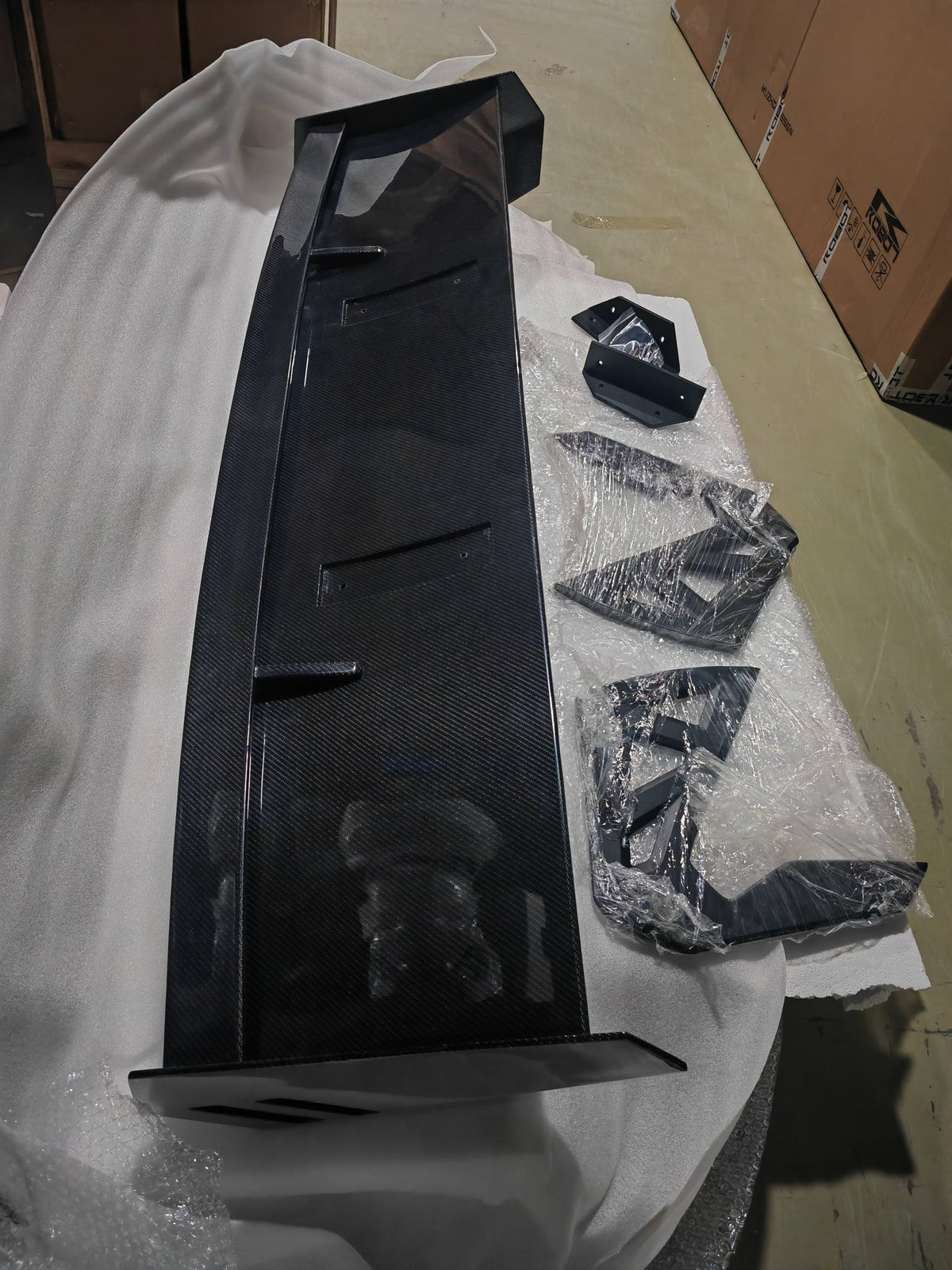 Robot Craftsman Ford Mustang Dusk GT Wing Aftermarket Carbon Fiber Part / Bodykit - Robot Bodykits