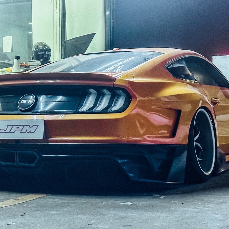 Robot Craftsman Ford Mustang Dusk Widebody Kit 2015 - 2023 Aftermarket Carbon Fiber Part / Bodykit - Robot Bodykits