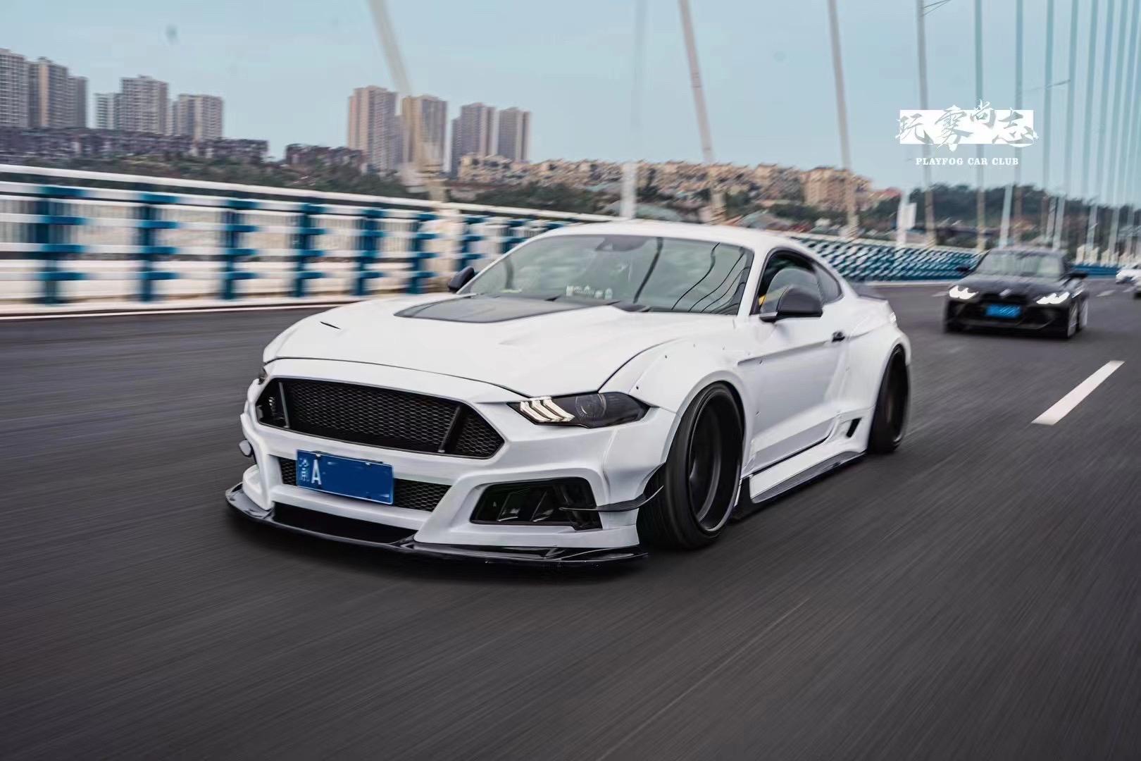 Robot Craftsman Ford Mustang V2 Fibre Glass Reinforced Plastic Complete Body Kit 2015-2023 Aftermarket Carbon Fiber Part / Bodykit - Robot Bodykits