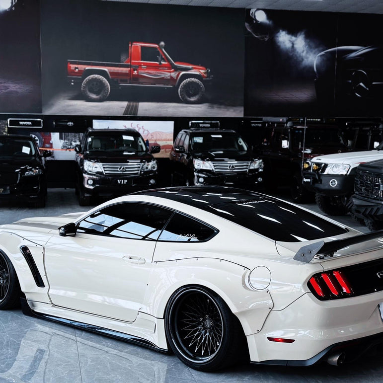 Robot Craftsman Ford Mustang V2 Fibre Glass Reinforced Plastic Complete Body Kit 2015 - 2023 Aftermarket Carbon Fiber Part / Bodykit - Robot Bodykits