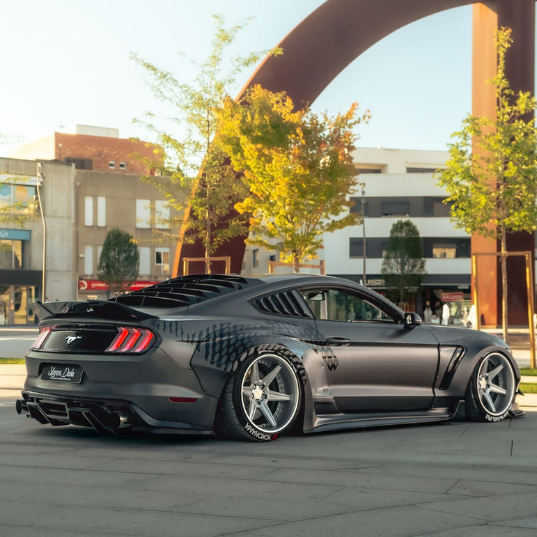 Robot Craftsman Ford Mustang V2 Fibre Glass Reinforced Plastic Complete Body Kit 2015 - 2023 Aftermarket Carbon Fiber Part / Bodykit - Robot Bodykits