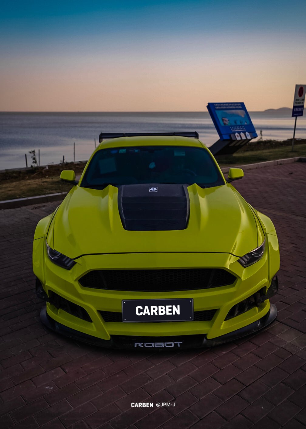 Robot Craftsman Ford Mustang V2 Fibre Glass Reinforced Plastic Complete Body Kit 2015-2023 Aftermarket Carbon Fiber Part / Bodykit - Robot Bodykits