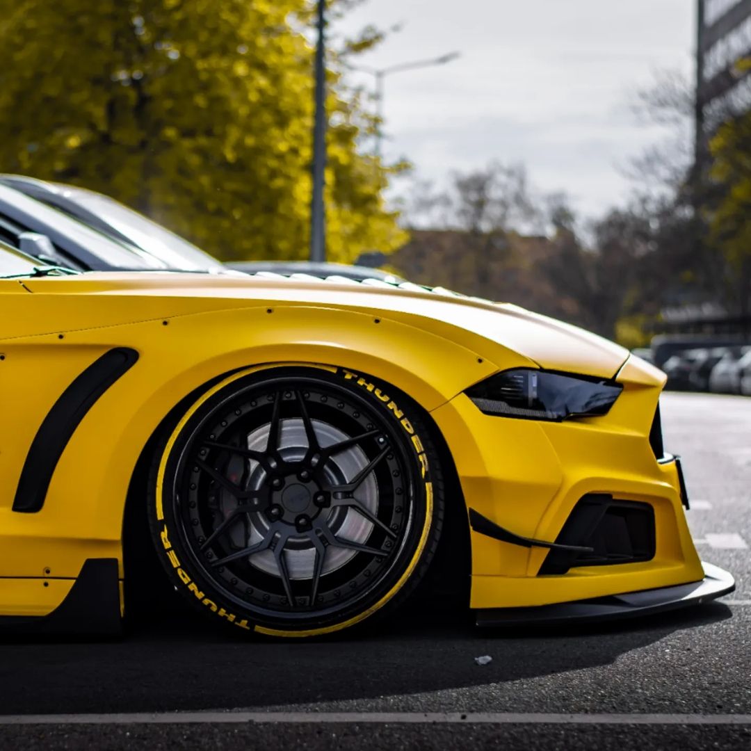 Robot Craftsman Ford Mustang V2 Fibre Glass Reinforced Plastic Complete Body Kit 2015 - 2023 Aftermarket Carbon Fiber Part / Bodykit - Robot Bodykits